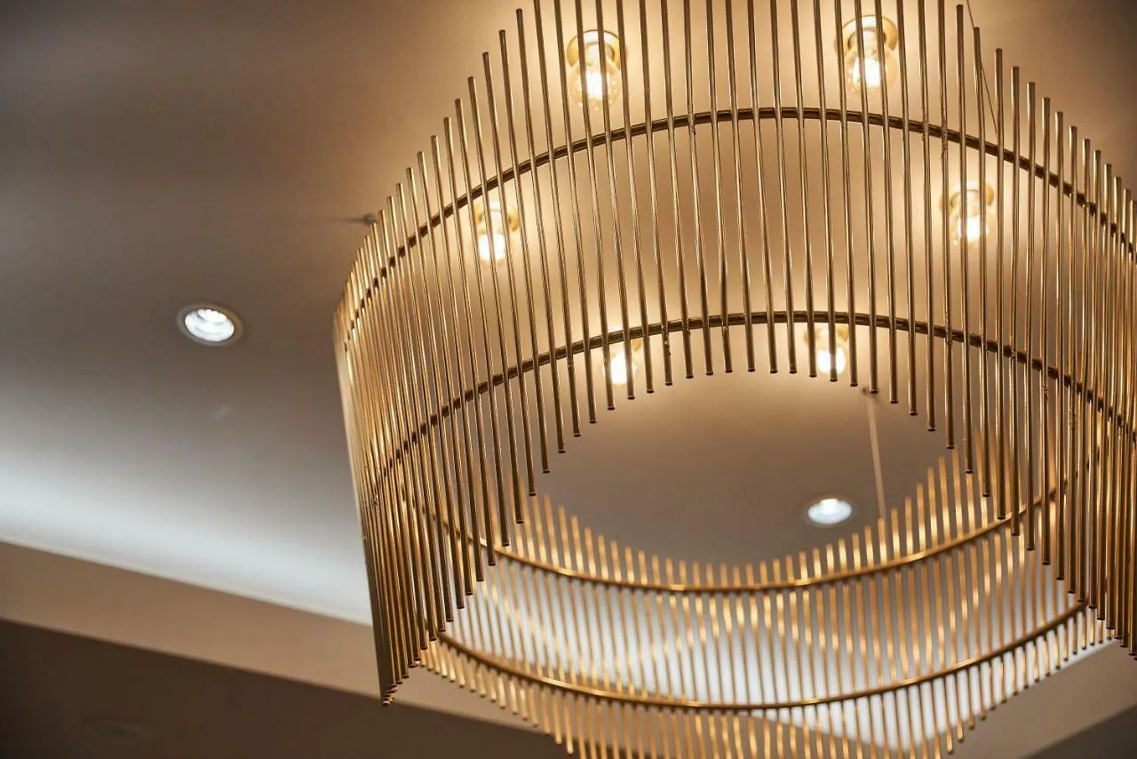Cinnamon Hotel Osaka 4*,  Japón